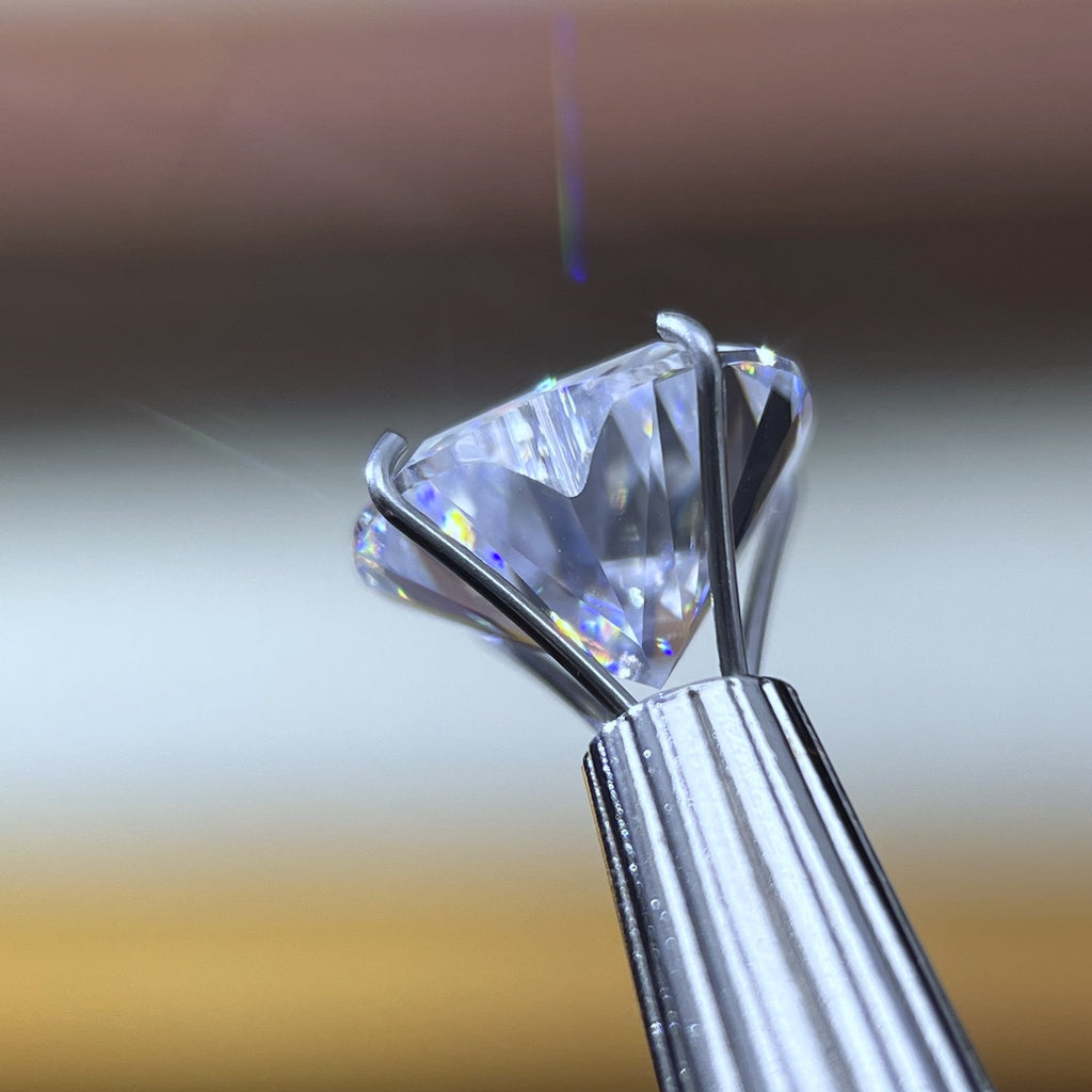Heart Moissanite Loose Stones by the Carat — D VVS, Calibrated (Wholesale)