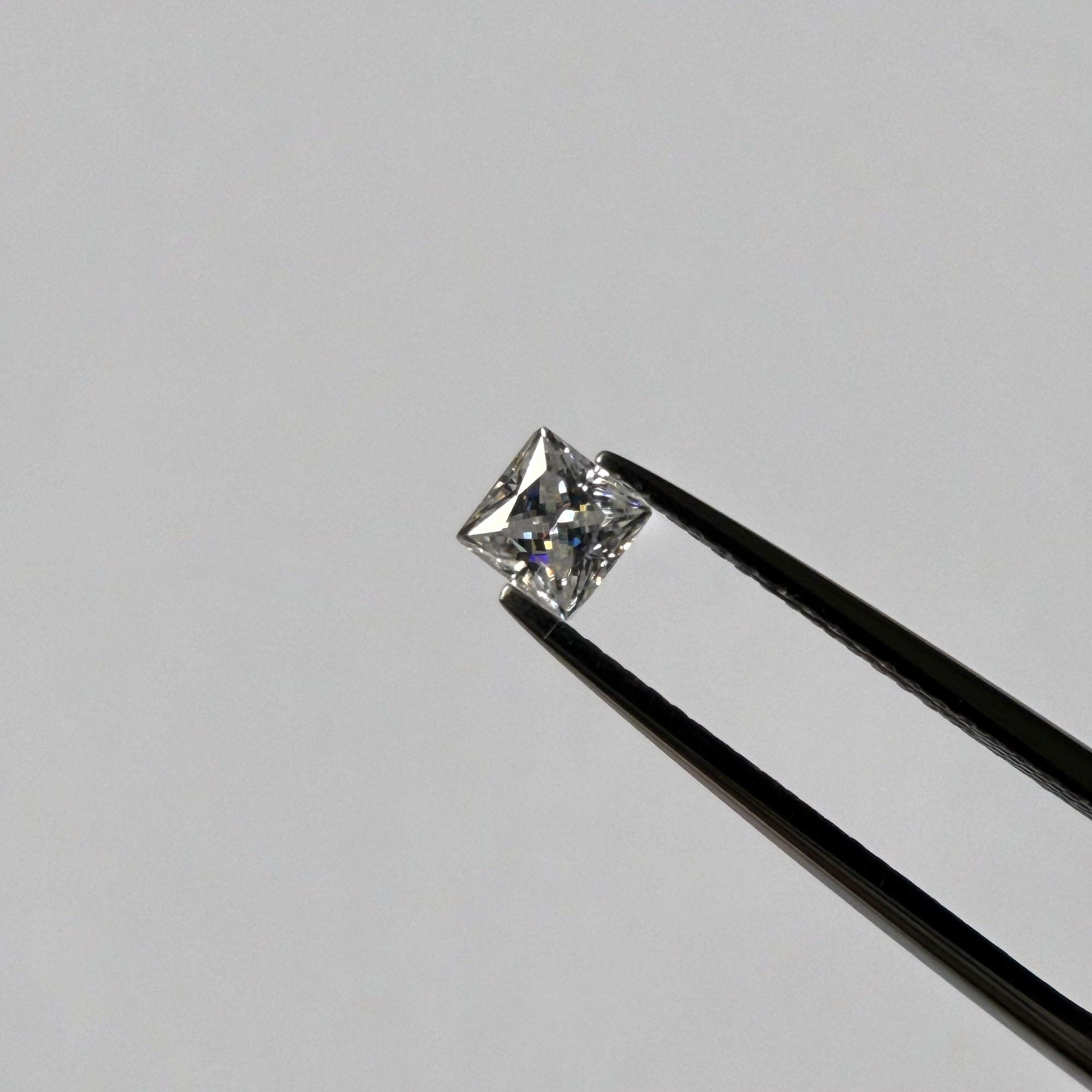 Princess Moissanite Melee — Calibrated Loose Accent Stones, D VVS (Wholesale)