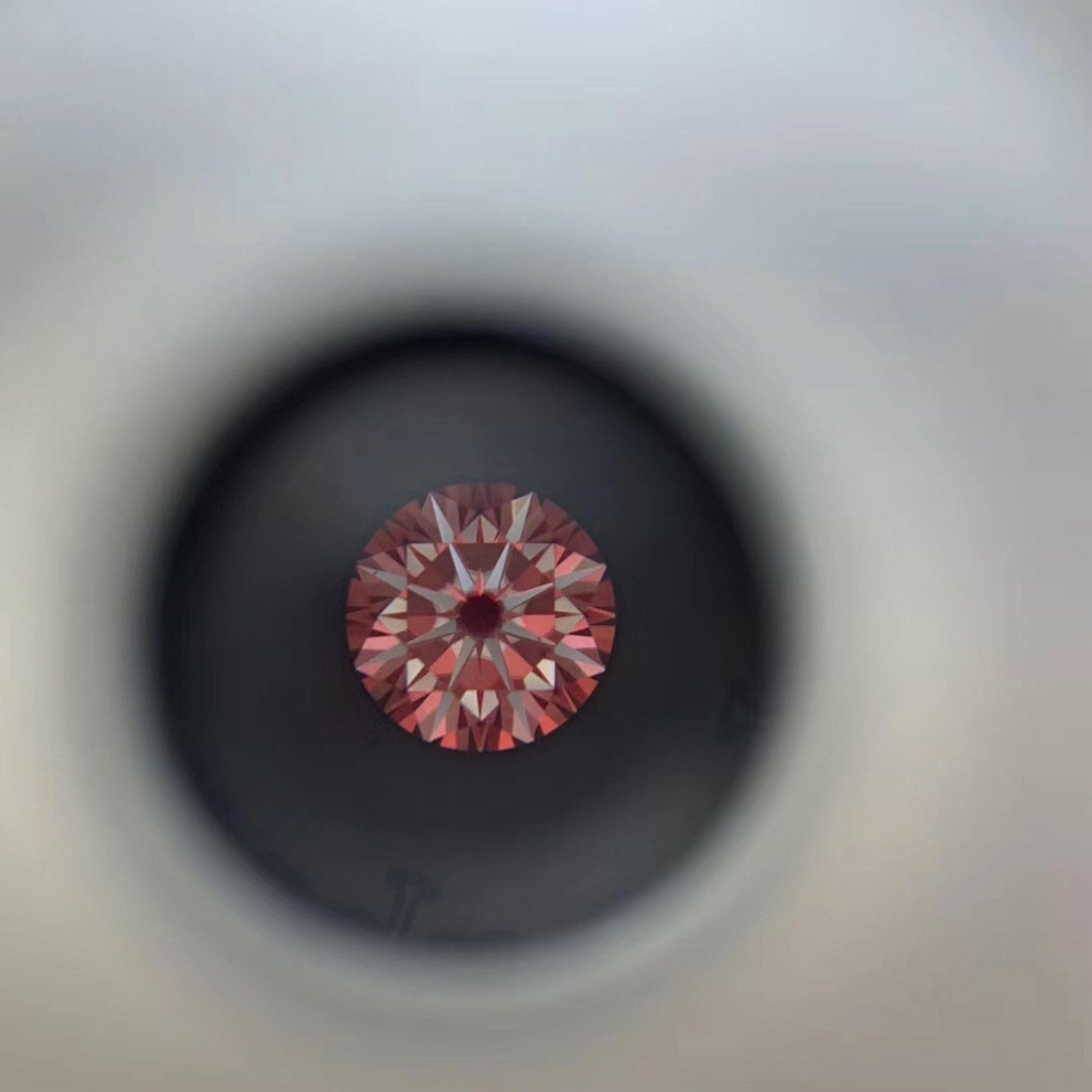 Round Moissanite Loose Stones, 3.5mm & Up — D VVS, by the Carat (Wholesale)